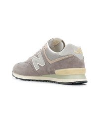 Мужские серые замшевые низкие кеды от New Balance