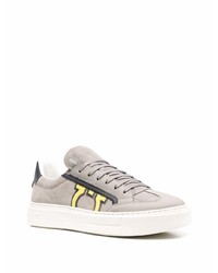 Мужские серые замшевые низкие кеды от Salvatore Ferragamo