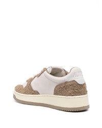 Мужские серые замшевые низкие кеды от AUTRY