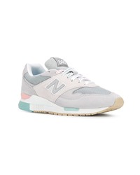 Женские серые замшевые низкие кеды от New Balance