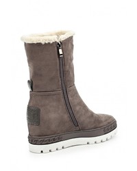 Серые замшевые полусапоги от Inario