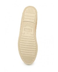 Серые замшевые полусапоги от Tamaris