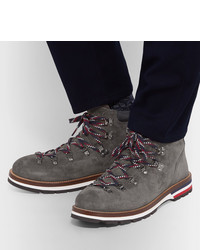 Мужские серые замшевые рабочие ботинки от Moncler