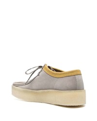 Серые замшевые туфли дерби от Clarks Originals