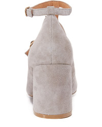 Серые замшевые туфли от Matiko