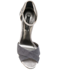 Женские серые кожаные босоножки от Casadei