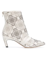 Серые кожаные ботильоны с шипами от Marc Ellis