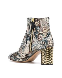 Серые кожаные ботильоны от Casadei