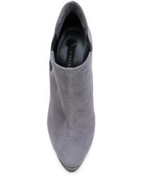 Серые кожаные ботильоны от Casadei