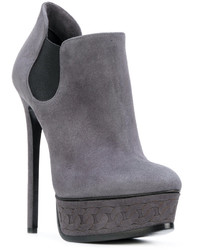 Серые кожаные ботильоны от Casadei