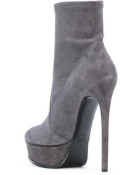 Серые кожаные ботильоны от Casadei