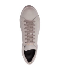 Мужские серые кожаные низкие кеды от Officine Creative