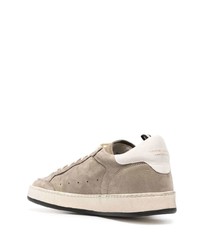 Мужские серые кожаные низкие кеды от Officine Creative