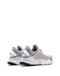 Мужские серые кроссовки из плотной ткани от Nike