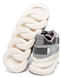 Мужские серые кроссовки от Versace