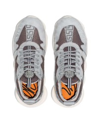 Мужские серые кроссовки от Versace