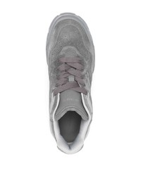 Мужские серые кроссовки от Alexander McQueen