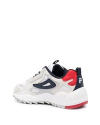 Мужские серые кроссовки от Fila