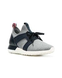 Мужские серые кроссовки от Moncler