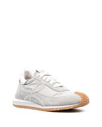 Мужские серые кроссовки от Loewe