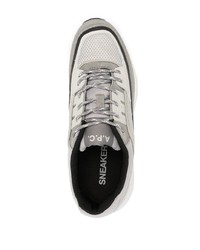 Мужские серые кроссовки от A.P.C.