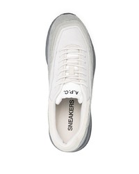 Мужские серые кроссовки от A.P.C.