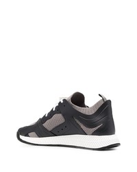 Мужские серые кроссовки от BOSS