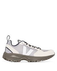 Мужские серые кроссовки от Veja