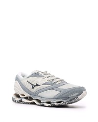 Мужские серые кроссовки от Mizuno