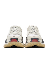 Женские серые кроссовки от Balenciaga