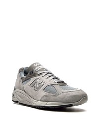 Мужские серые кроссовки от New Balance