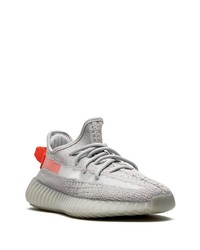 Мужские серые кроссовки от adidas YEEZY