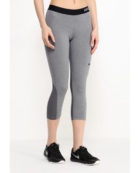 Серые леггинсы от Nike