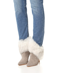 Серые меховые ботильоны от Schutz