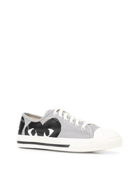 Мужские серые низкие кеды из плотной ткани с принтом от COMME DES GARÇONS PLAY X CONVERSE