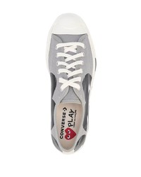 Мужские серые низкие кеды из плотной ткани с принтом от COMME DES GARÇONS PLAY X CONVERSE