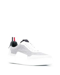 Мужские серые низкие кеды из плотной ткани от Thom Browne