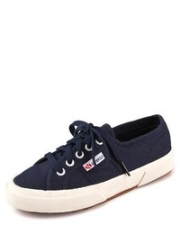 Женские серые низкие кеды от Superga