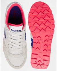 Женские серые низкие кеды от Saucony