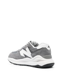 Мужские серые низкие кеды от New Balance