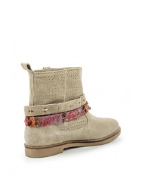 Серые полусапоги от Coolway