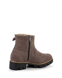 Серые полусапоги от Modelle