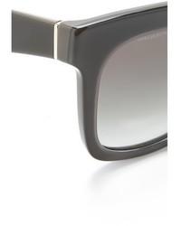Женские серые солнцезащитные очки от Prada