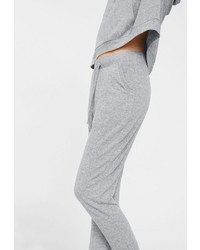 Женские серые спортивные штаны от Mango