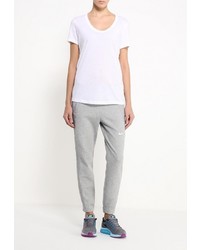 Женские серые спортивные штаны от Nike