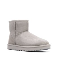 Серые угги от UGG Australia