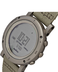 Мужские серые часы от Suunto