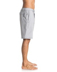 Мужские серые шорты от Quiksilver