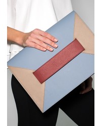 Серый кожаный клатч от Fetiche