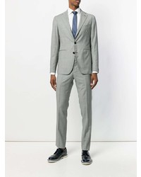 Серый костюм от Tagliatore